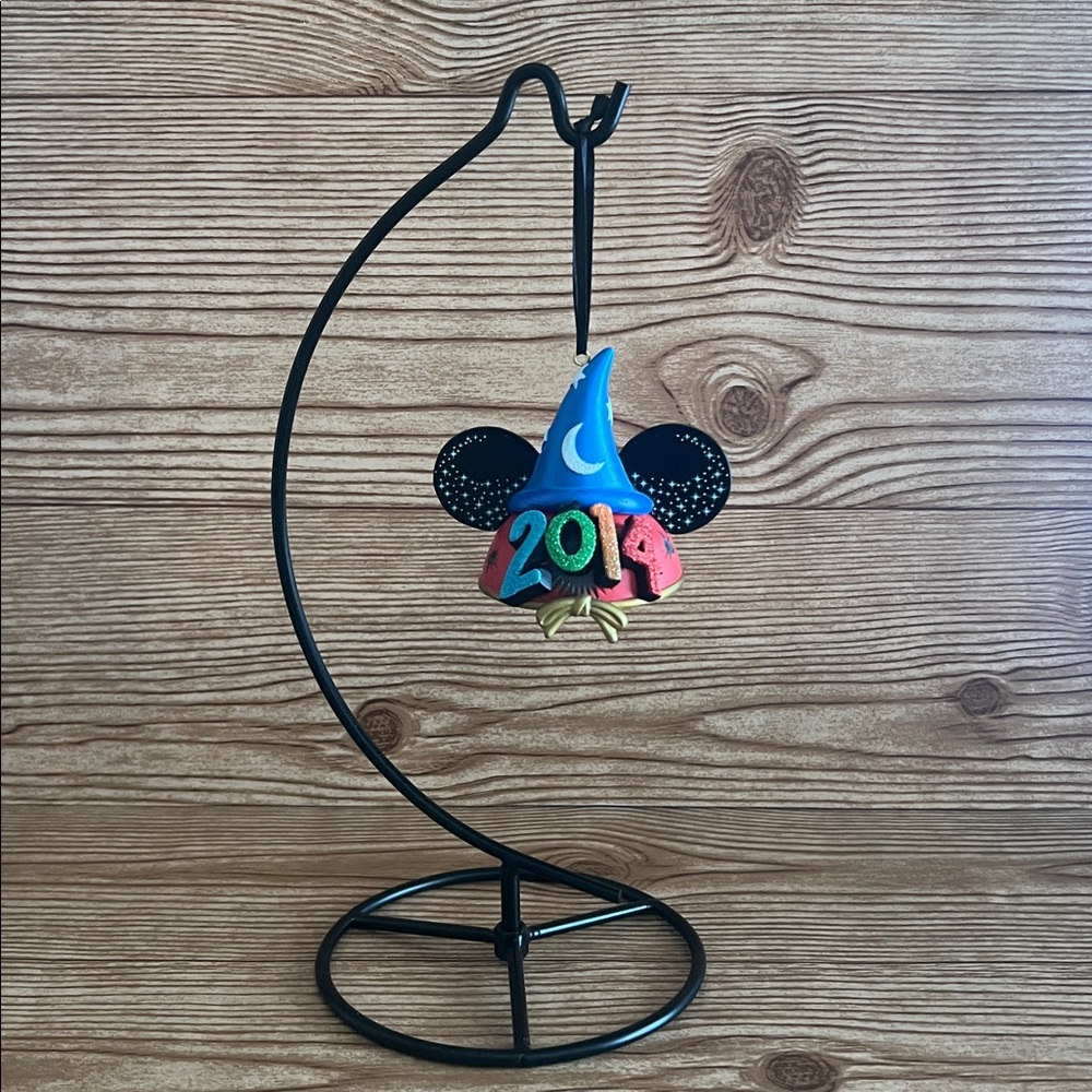EUC Disney Parks 2014 Fantasia Mickey Mouse Sorcerer Light Up LED Ear Ornament